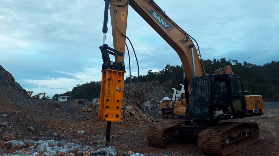 Peran Perawatan Mesin dalam Menjaga Kelancaran Produksi Beton